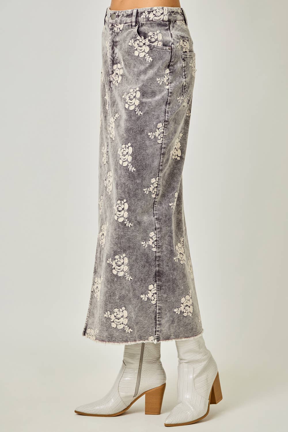 Embroidered Front Slit Corduroy Skirt: Washed Black