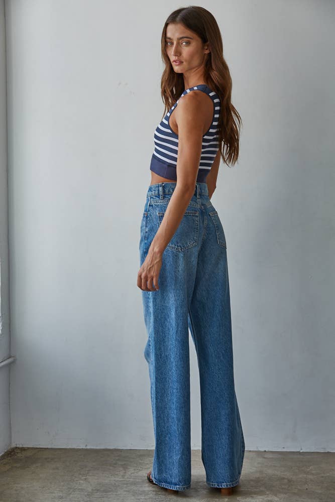 S1107 | Knit Seamless Ribbed Striped Racerback Brami: Light Chambray Blue Cream / SM