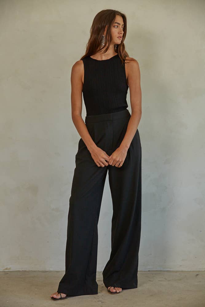 W1318 | Knit Sweater Ribbed Boat Neck Sleeveless Top: Black / L