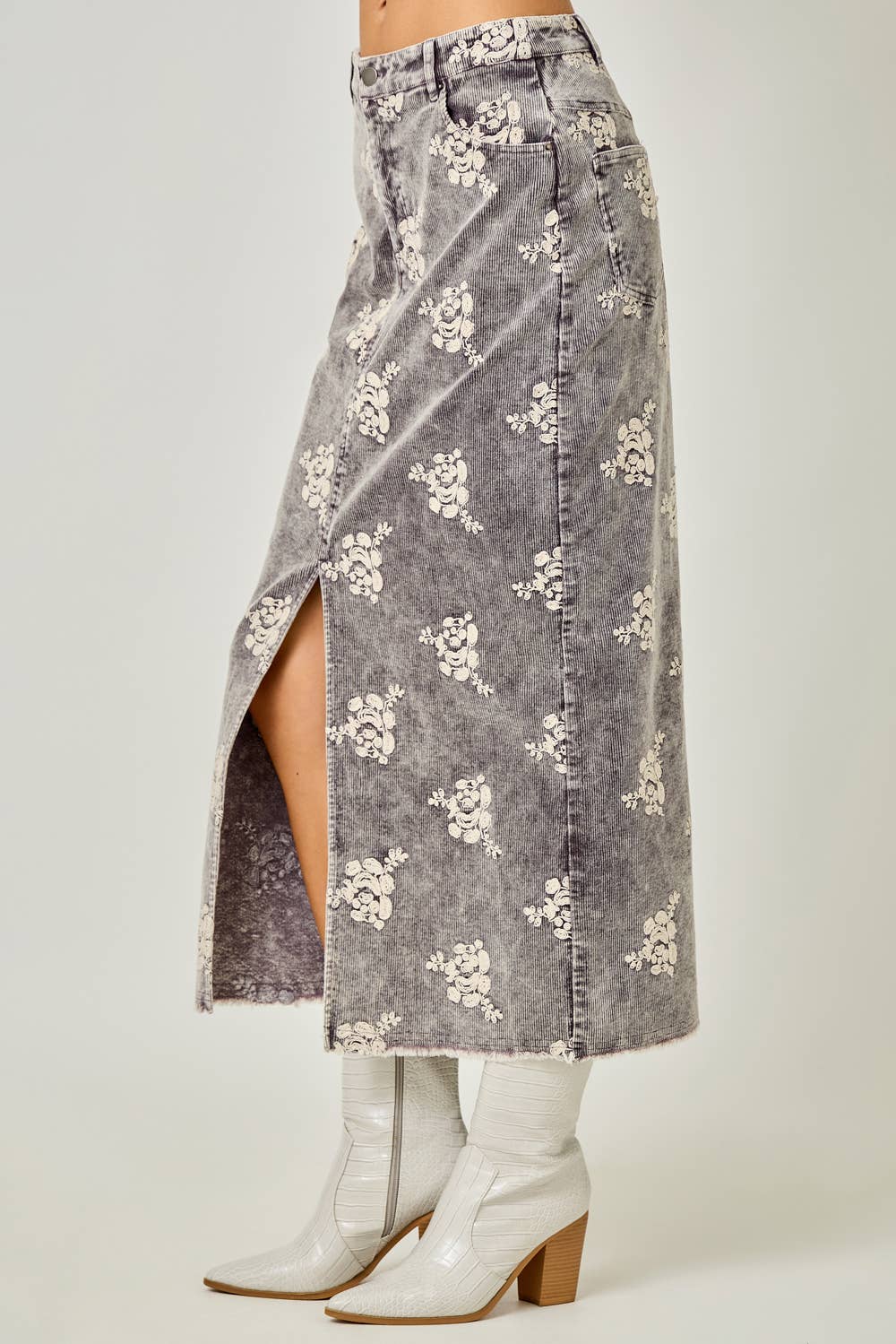 Embroidered Front Slit Corduroy Skirt: Washed Black