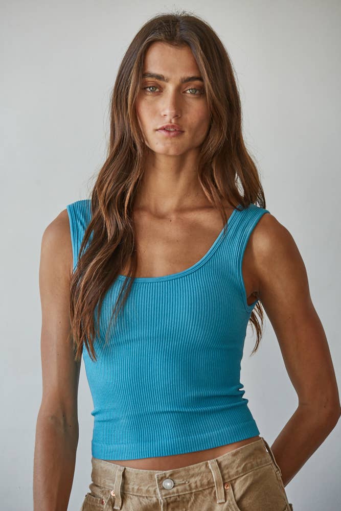 S1310N | Seamless Scoop Neck Sleeveless Top: Blue Oasis / ML