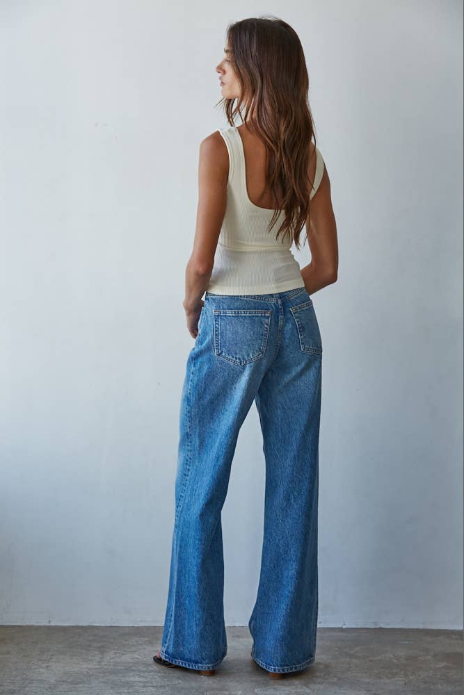 S1310N | Seamless Scoop Neck Sleeveless Top: Blue Oasis / SM