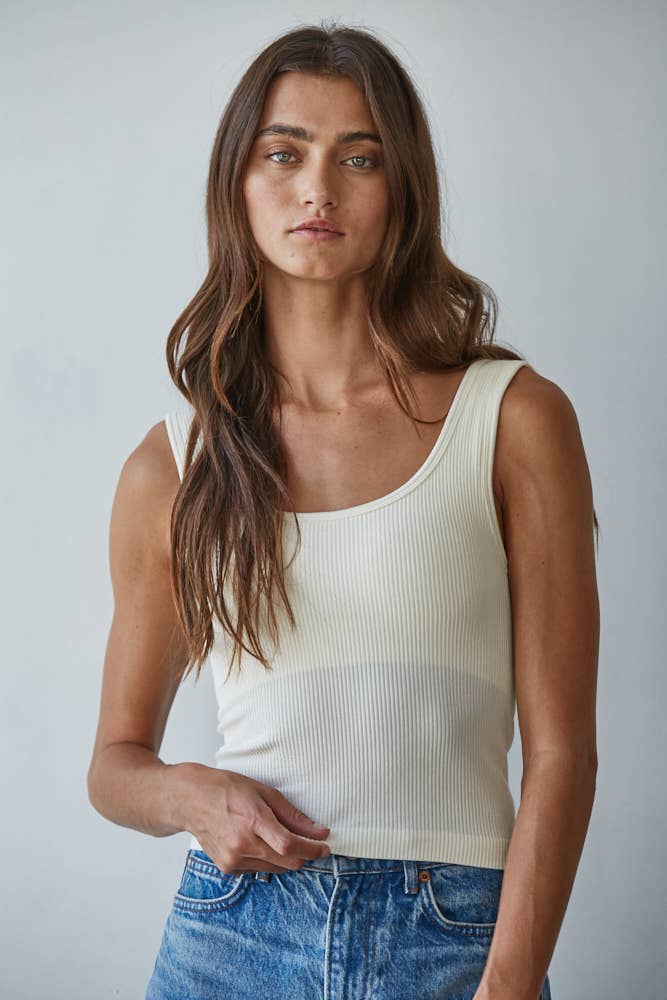 S1310N | Seamless Scoop Neck Sleeveless Top: Blue Oasis / SM