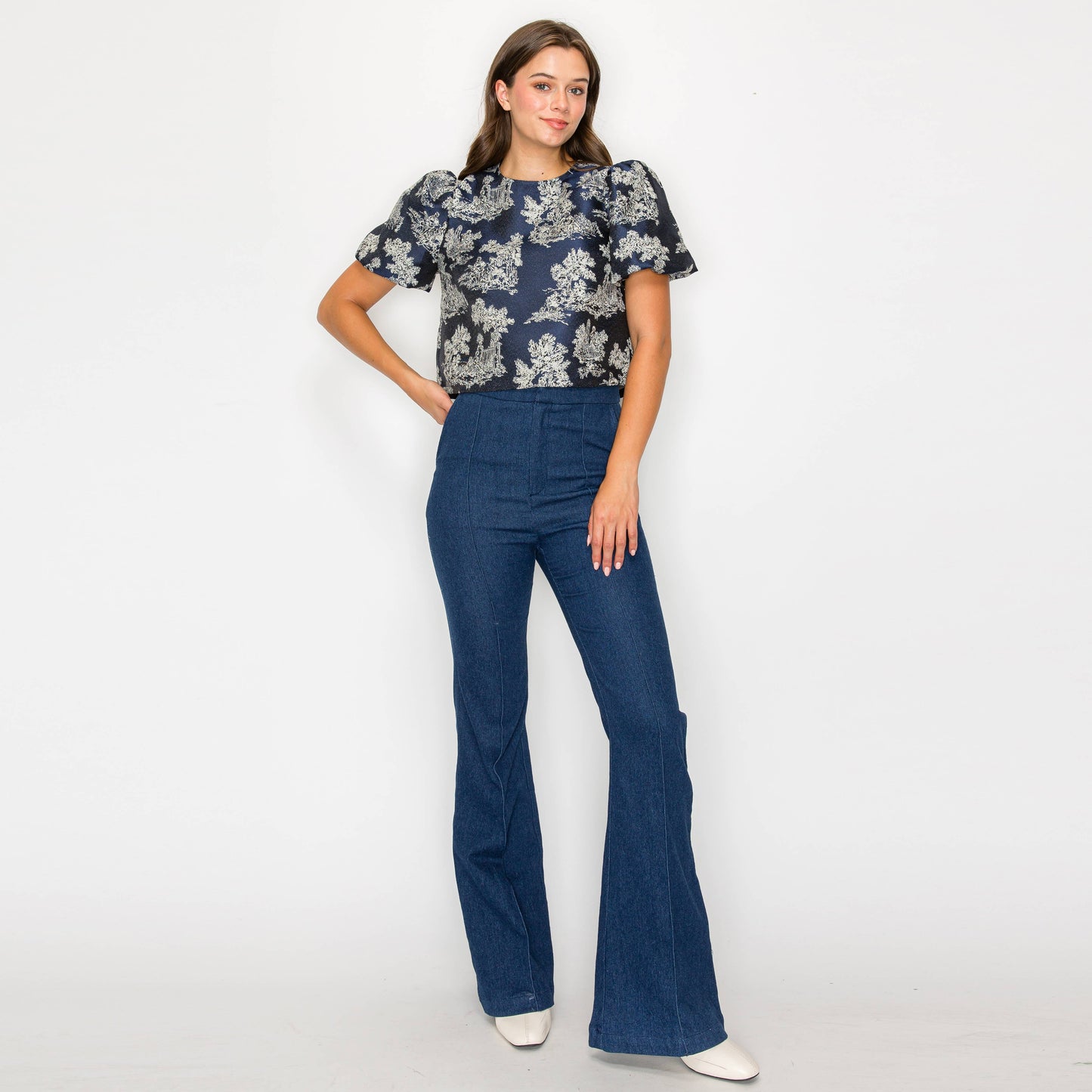 Toile Jacquard pattern top