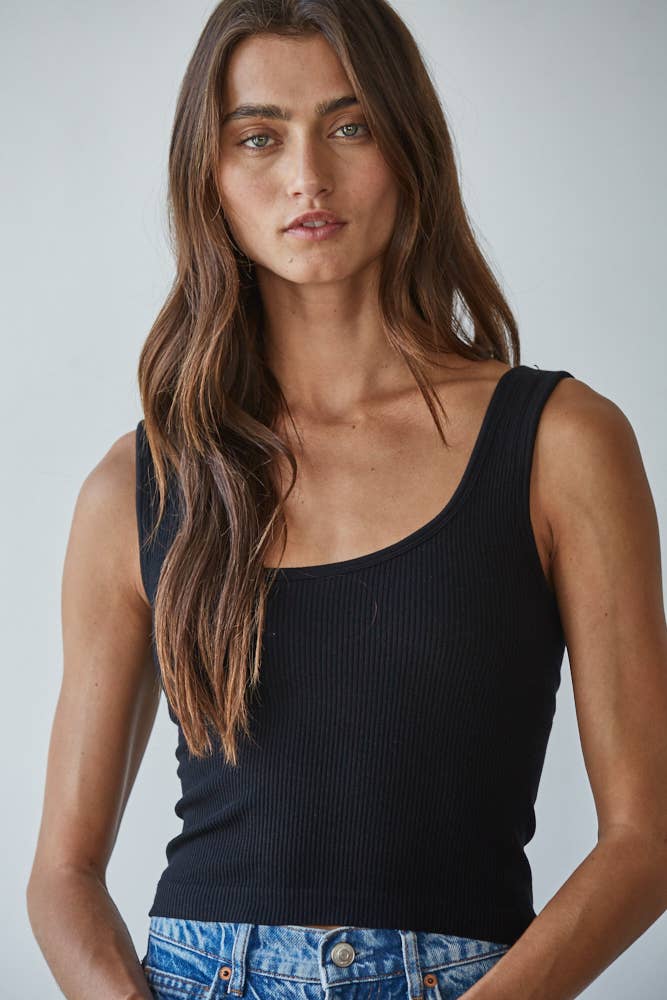 S1310N | Seamless Scoop Neck Sleeveless Top: Blue Oasis / ML